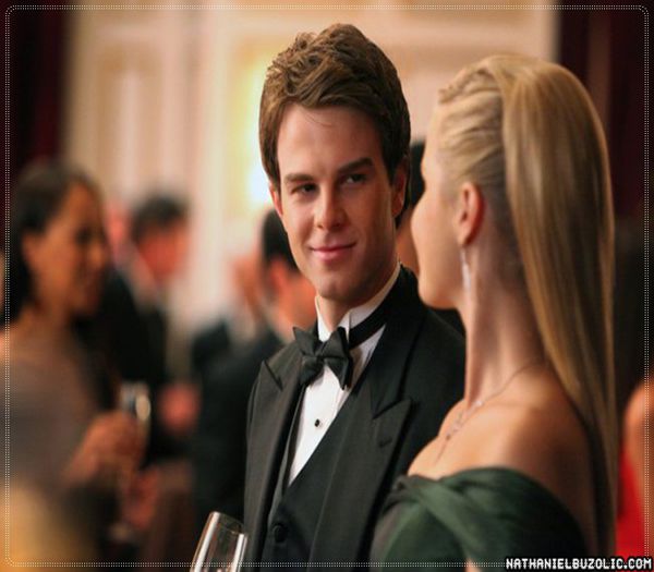 ;; clk Pe Tatia nu o s-o raneasca... E prima lui iubire, de cand era om si de asta s-a - zz - Ravenswood city