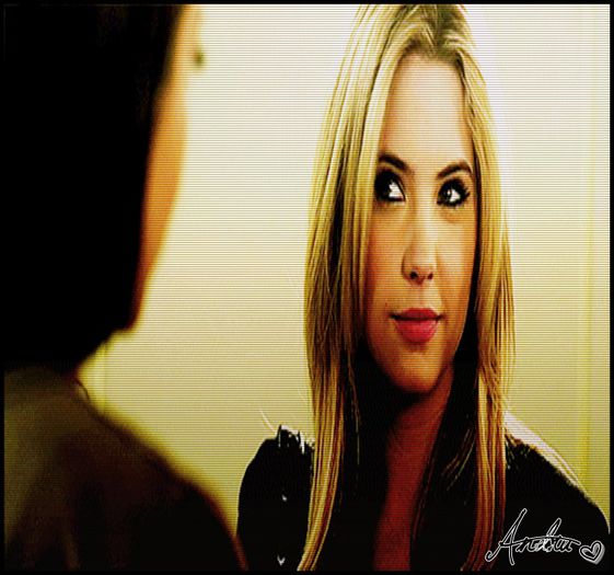 △▼ ❥ : A născut? Și nu face botez, ceva.. =))) . E fată sau băiat? [cl; Vreau să-l văd sau să o văd și eu ;o3 =))
