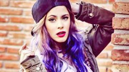 tini 3 - martina stoessel tini