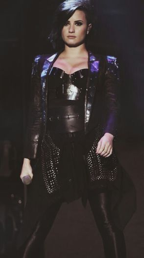 large (12) - demi lovato