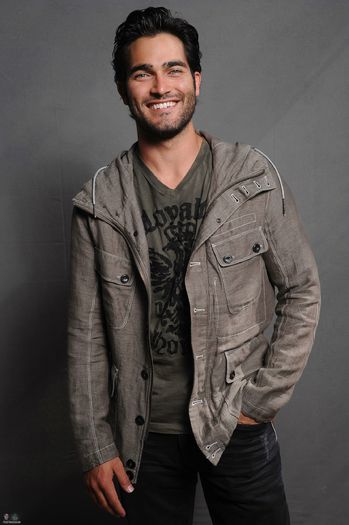  - Tyler Hoechlin