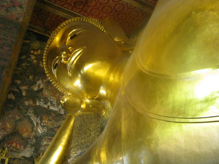 Budha culcat - Thailanda