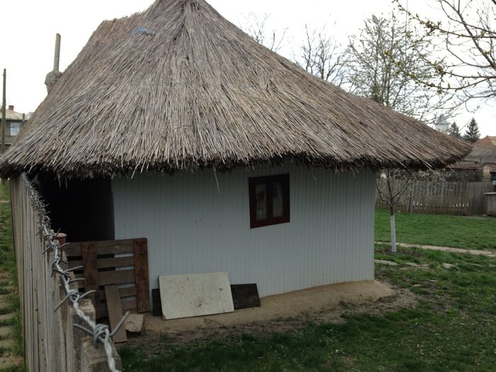 Casa veche din com Cotusca jud BT - Satul Romanesc