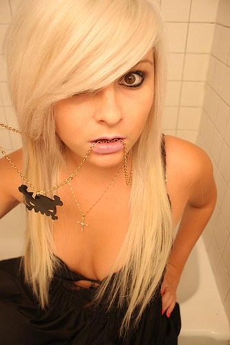 emo-girls - poze dragutze cu emo