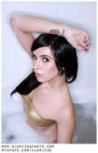 10205499_PBKDHADRM - hannah beth