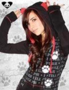 10205544_GIOXMJKXA - hannah beth