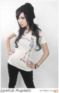 10205638_SQQZFAYIQ - hannah beth