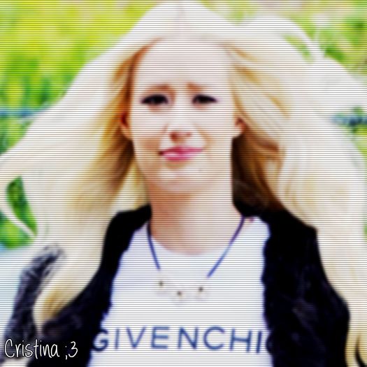 ➹❛ЯΛÐłØΛϾTłVƐ❜☂ Vezi să nu te înneci.