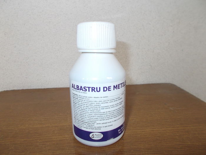 DSCN0176; 4-5 picaturi la 1 litru de apa
