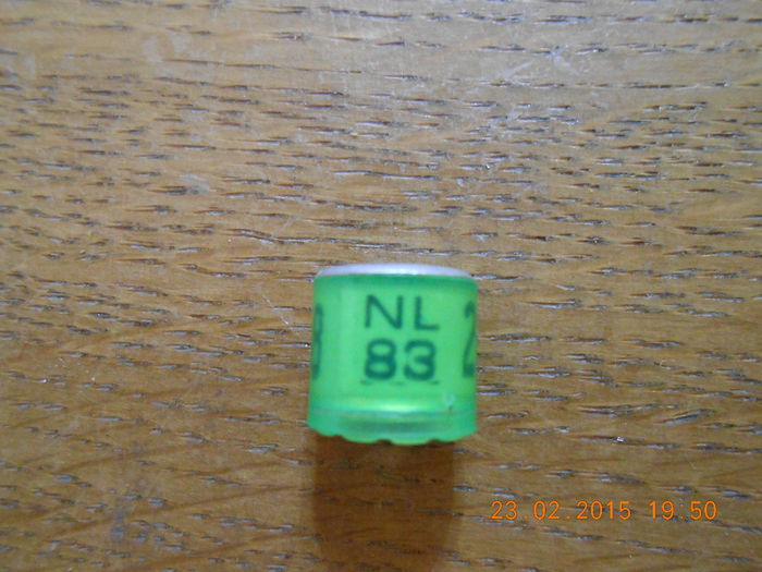 NL  83