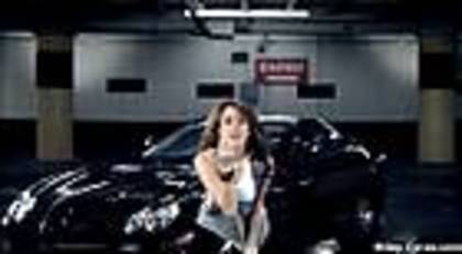 miley-cyrus_COM-flyonthewall-cap0653