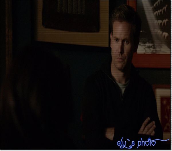 .•*´♥`*•. Pe mine ma agrsezi fizic si nu mai zic nimic si tu imediat sari ca te-am agresat psihic #v; Nu te baga in discutia noatra #chloe
