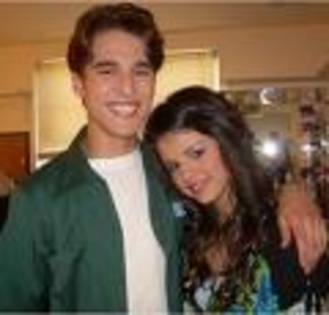 daniel&selena - concurs q selena gomez