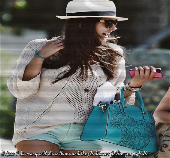 - Unii mai si citesc..;(#nik + Il vad pe fractu frumos, tu tragi concluziile...#ilie + [cl]; Heya!#kath
