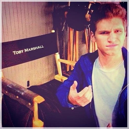 █ ▄→ aşa de uşor? înseamnă că sunteţi nim_f_ană :))))-viorica- -cl- - Epii 25 _ Replay