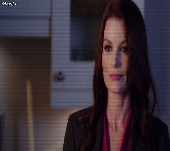 ɳҽყɱαɾ | CL *le pune in apa si le ia dupa ea*  Bine..:) =)) Ma duc sa ma uit la telenovela, ca - Epii 25 _ Replay