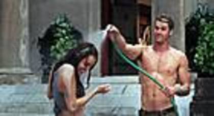 miley-cyrus_com-lastsongstills-0007