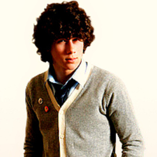 happy-birthday-nick-jonas-8176526-300-300 - Pt Nadia