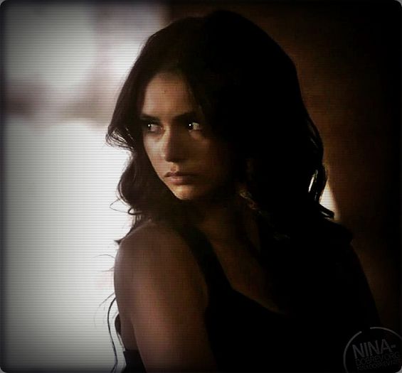 - Mai usor ca mi`a disparut antrenamentu... Vrei sa ma vezi cu (cl); vrun degetel rupt?... Lasa`ma in puii mei...#kol [se tranteste pe canapea] + Heya!#ali
