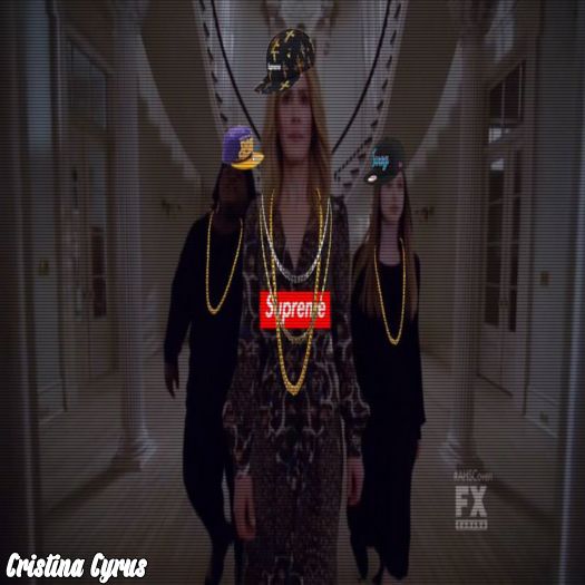 ➹`Петрова пожар.ϟ; Pentru că a pus Kol muzikă. #Ilie