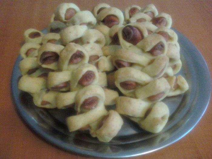 Aperitiv cu telemea și crenvusti - 6 - Culinar 3