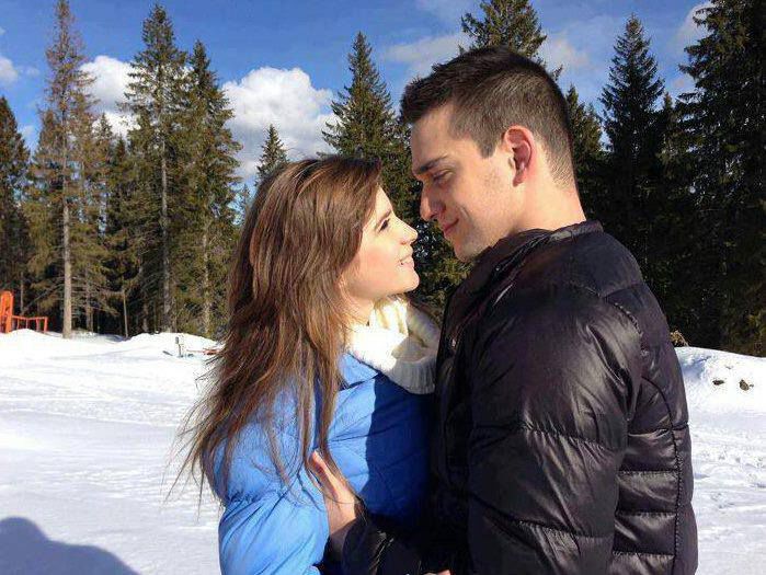 1173858_210935629071843_1215569276_n