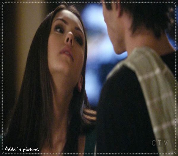 》*se ridica si se uita la el IP incruntandu-se usor*Cum asa?..=))) - Epii 25 _ Replay