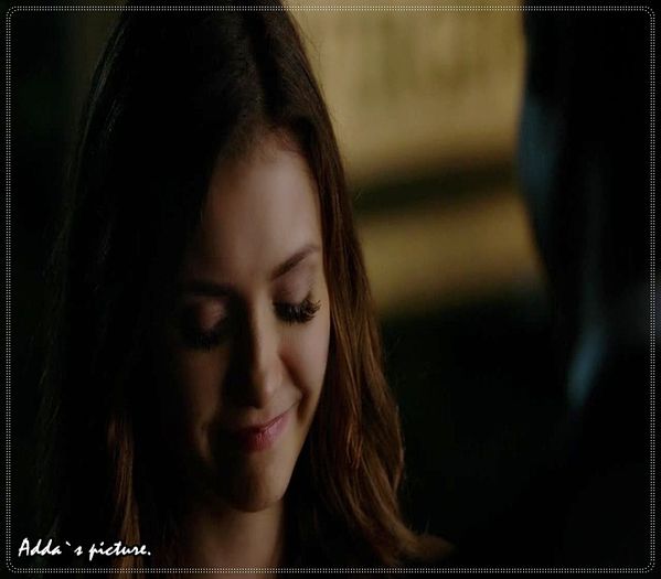 》 *ii zambeste cald; il strange in brate si-si lasa capul pe umarul lui* - Epii 25 _ Replay