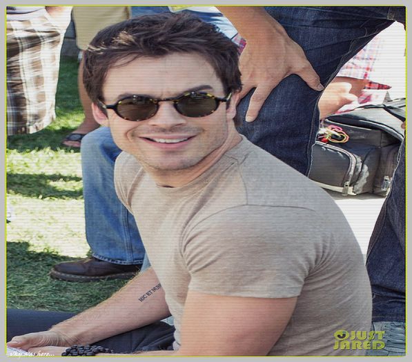 ▬ ❝Sa fie negru cu rosu si doar privirea mea sa vada...|surade| [cl] - Epii 25 _ Replay