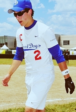 Nick-Banner-nick-jonas-7838326-250-368 - Baseball player