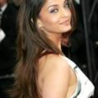 Aishwarya_Rai_1228340492_0[1] - PozE Aishwarya Rai