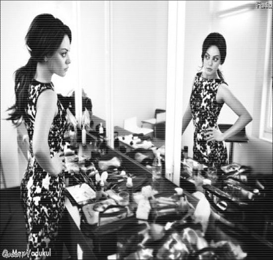 ✌↘;.wιɴcнeѕтer;. Asta a sunat urât.. #se dă jos de la el din brațe. =))))