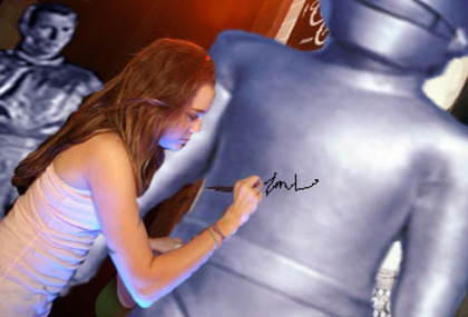 klaatu_gort_miley-copy - Miley Hannah autografe