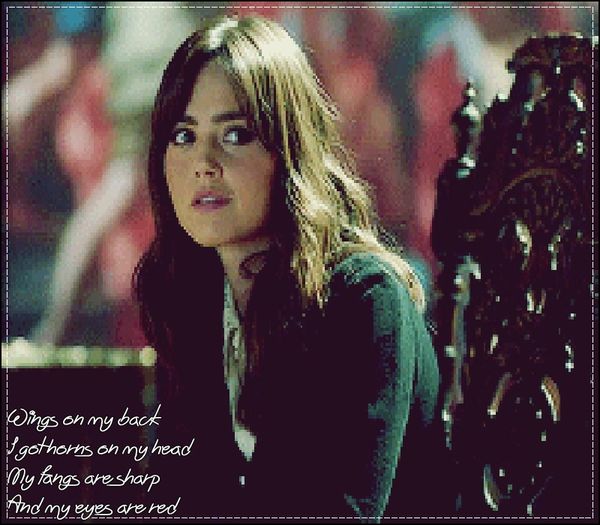×ƛƔƛƊƛƘЄƊƛƔƦƛ ☠ ¦ ¤zâmbeşte¤ dacă zici tu... of, ţie nu ţi se pare ciudată? - Epii 26 _ Run this town