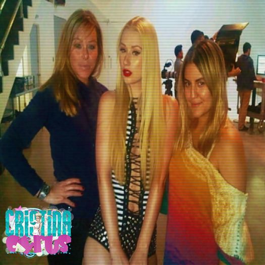 ➹`Петрова пожар.ϟ; Vreau să iau niște aer, e nevoie să vi și tu ?