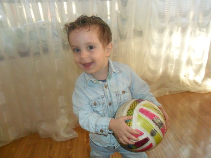 SAM_3449 - un bebe mic -2013