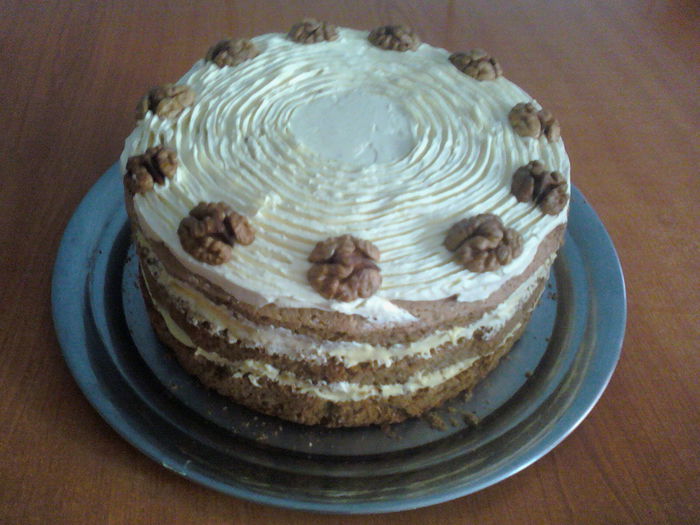 Tort cu blat de nuca și crema de vanilie - Culinar 3