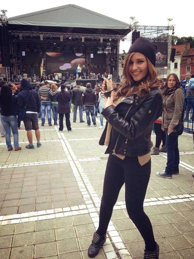 1521796_199822113540435_1686664955_n