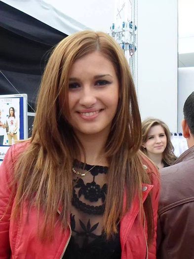 1558520_206035162919130_771555561_n