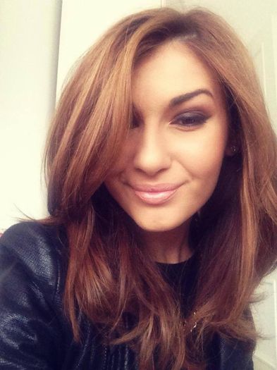 1013737_218226411700005_2092469638_n