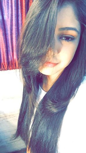 11067771_830095643704958_8980317942526046512_n - Niti Taylor