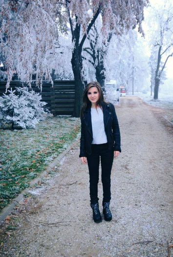 1526986_485405231560243_1172424542_n