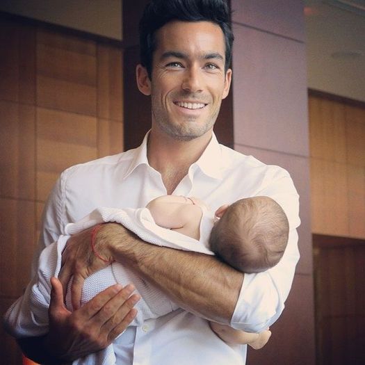  - Aaron Diaz