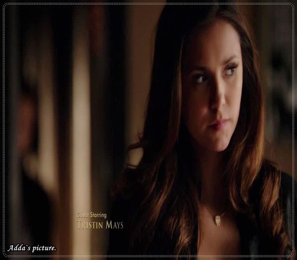 》*isi muta privirea cand il vede ce face* - here - episode 44 - done