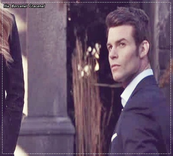 ;; clk Ce faci, darL;ING=))) *o pupa artistic pe obraz* #Tatia. Tu......ce ai facut?! *arata; spre sicriu* #Klaus. =)))))  Buna, fiica mea #Davina.
