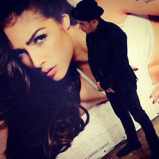 rs_600x600-131111115455-600.olivia-jonas.cm.111113