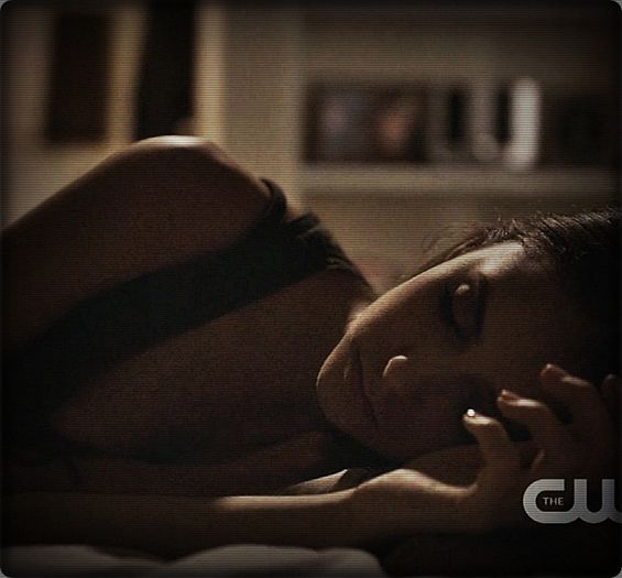 - Mai bine l`ai alege pe el decat pe #Nik...[se pune intr`o parte si adoarme](cl); [[sweet dreams...&gt;;d&lt;]]
