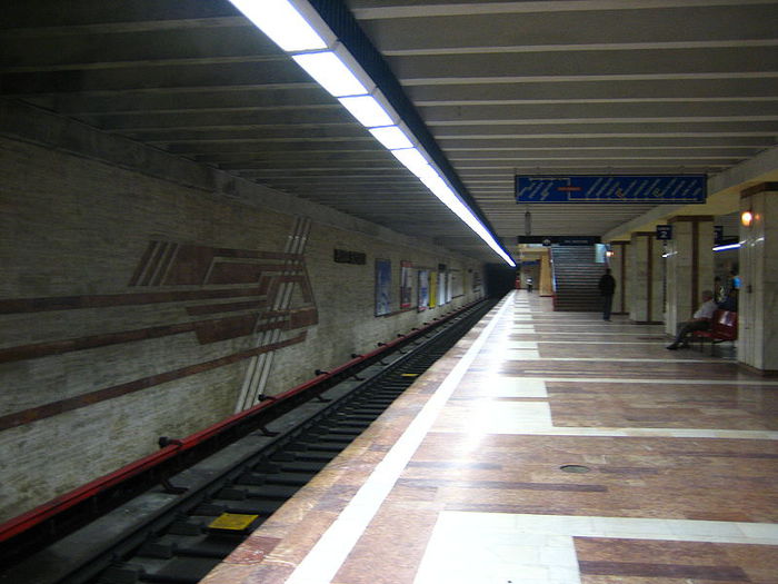 Piata Sudului statie de metrou - HIHIHIHI