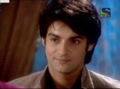 ..Domnule Chand Raichand. - Epi 23-O noua identitate-Final sezon