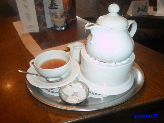 270 un ceai negru.... - Invitatie la ceai și socată